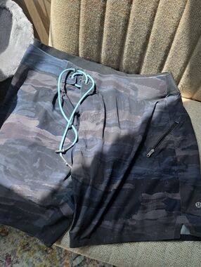 lululemon athletica Men's Camo Athletic Shorts - Black, Gray with Teal Drawcord